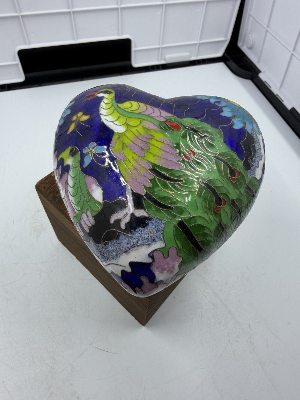 Heavy Vintage Chinese Cloisonné Enamel Heart Paperweight Peacock Brass Flowers